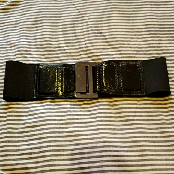 Mango black belt ๐๐๐ - Picture 1 of 3